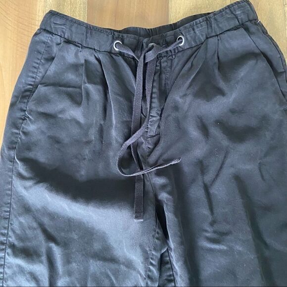 American Eagle Black Drawstring Pants - size 4 short - Picture 3 of 4
